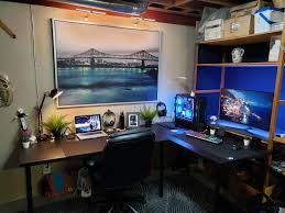 There are problems with any product bought from any company, so it is reasonable that there might be a few with ikea home desks. My Ikea Corner Battlestations