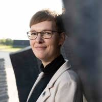 400+ "Nadine" profiles