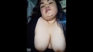 Gorda Muestra a Escondidas Las Tetas 🤤🤭 - Pornhub.com
