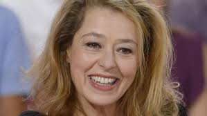 Runtime 1 h 53 min. Charlotte Kady Terre Indigo L Ete Rouge Que Devient Tele Star