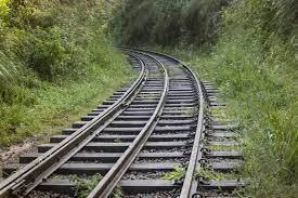 Tren maya, blanco de descalificaciones la obra ha causado polémica debido a las afectaciones que podría causar por donde cruce agencias , domingo 9 de mayo de 2021 , actualizada 09:40 🕚 Los Tres Desafios Para El Tren Maya