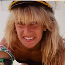 Finally some happiness for Hannah and Taylor 😍 #LoveIslandAU