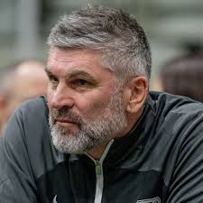 Uwe Wolf poltert gegen Ex-Club