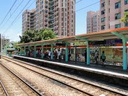 屯馬綫（英語：tuen ma line）2，香港局部營運中的鐵路綫註 4，規劃和建築沙田至中環綫時稱為東西走廊（英語：east west corridor）3，是由沙田至中環綫大 for faster navigation, this iframe is preloading the wikiwand page for 屯馬綫. æ´ªæ°´æ©‹ç«™ è¼•éµ é¦™æ¸¯éµè·¯å¤§å…¸ Fandom
