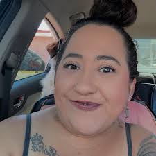 Dubai chocolate strawberries near Paleta Bar?