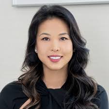 Top Luxury Chicago Real Estate Agent — Crystal Tran Team
