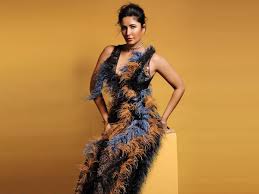 Katrina Kaif Sizzles in Smoking Hot Looks as She Turns Fashionista - See  Viral Photos