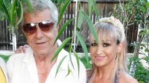 Ion dichiseanu ramane in memoria cinefililor cu rolul pierre vaillant din serialul toate panzele sus ion dichiseanu este un actor cu reputatie de don juan. 1rlcgnn3cu1yum
