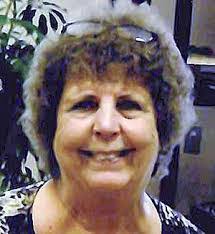 Edith Stewart's Instagram, Twitter & Facebook