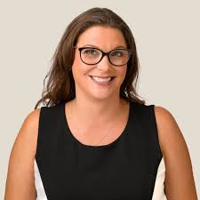 Katherine Snell's Instagram, Twitter & Facebook