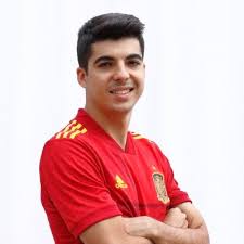 Ranya se casa con said por intercesión de jade, que cree que casándose con said, él la dejaría libre para volver con lucas. Enrique Clemente Height How Tall Is Enrique Clemente