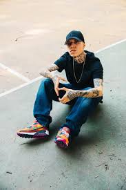 Santa fe klan está en la posición 38 del ranking de esta semana, su mejor. Santa Fe Klan Una Amalgama De Rap Y Cumbia Zeta