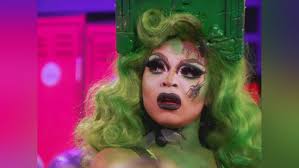 Watch Untucked: RuPaul's Drag Race Season 10