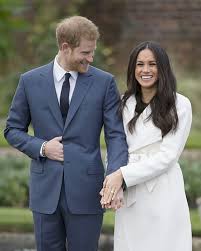 Meghan markle is known for her sleek and shiny hair, despite regular styling. Get Meghan Markle S Engagement Hair Style With At Home Blow Dry Hello