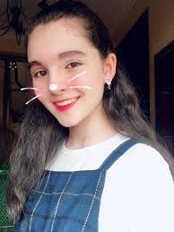 Isn't it the coolest looking one yet? The Russian Vietnamese Girl Is Beautiful Dolls Who Occupy The Headlight Of The Mxh 13 Year Old Was 1m70 High