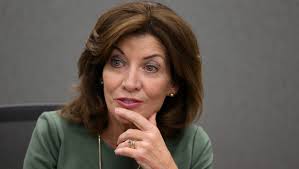 She assumed office on january 1, 2015. Ychnfabqs4064m