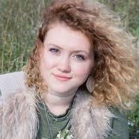 Ashleigh Braman's Instagram, Twitter & Facebook