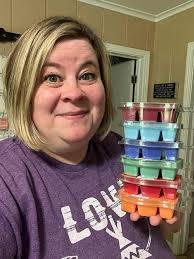 It's wax change day for me! What are you warming right now? I've got the  fragrance Keep