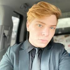 Shane Atwell's Instagram, Twitter & Facebook