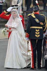 Celebrity Gossip News Celebrate Will And Kate S 6th Anniversary With All The Royal Wedding Pictures Kate Middleton Wedding Dress Kate Middleton Wedding William Kate Wedding