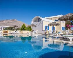 Ianthe apartments & villa is the ideal choice for your santorini accommodation during your wonderful stay. Bella Santorini Apartments Perissa Santorini Greece Travel Republic