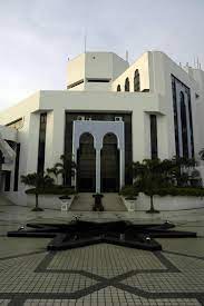 Adakan solat hajat sama ada di masjid surau atau rumah masing masing sultan ibrahim sultan iskandarjohor bahru sultan johor sultan ibrahim sultan iskandar menitahkan semua umat islam di negeri ini untuk sama sama bermunajat dengan mendirika. Pusat Islam Iskandar Mapio Net