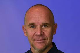 Avtalsrörelsens färskaste spelare intar sina positioner