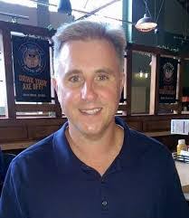 Bob Pete's Instagram, Twitter & Facebook