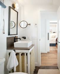 sink skirt