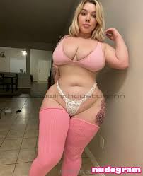 Snowinnhoustonn  https:  snowinnhouston  snowinnhouston_ Nude Leaks  OnlyFans Photo 43 - Nudogram v2.0