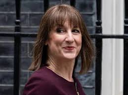 Snap hires Amazon veteran Tim Stone as CFO