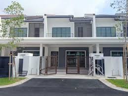 We were started as a palm oil settlement with felda in 1974 where our parents are given land by the government to cultivate oil palms in an effort to avoid being affected if the world price of. Topaz Taman Putra Prima Puchong Selangor New Link House For Sale