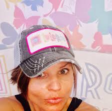 Lularoe Lisa Holt Moore