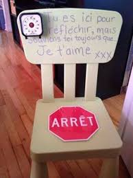 Journee Internationale Des Droits De L Enfant Dans Les Bras Education Enfant Education Bienveillante Education