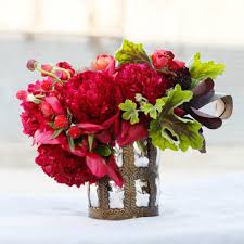 Let freedom ring (and bloom!) with a patriotic bouquet from this colorful and celebratory collection. July 4th Party Trends Kim Starr Wise Floral Events