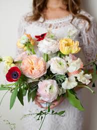 Buy wedding bouquets and get the best deals at the lowest prices on ebay! 3 Diy Bridal Bouquets You Can Actually Make Yourself Hgtv S Decorating Design Blog Hgtv