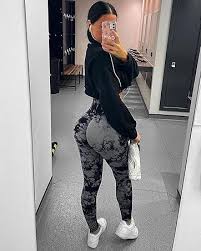 Amazon.com: FITELITE Leggings de levantamiento de glúteos para mujer,  pantalones de yoga de cintura alta sin costuras, leggings de entrenamiento,  #1Azul : Ropa, Zapatos y Joyería