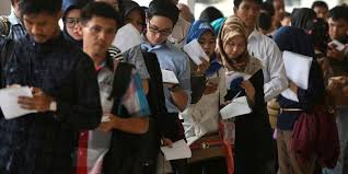 Jika 4 poin tsb telah dipenuhi, calon advokat sebelum menjalankan profesinya sebagai advokat,harus terlebih dahulu diambil sumpah pada sidang terbuka pengadilan tinggi di wilayah domisili hukumnya. Lowongan Kerja Smk Minggu Ke 2 Februari 2020 Barista Wardah Dan Operator Teknis Halaman All Kompas Com