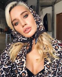 мы бежим с тобой как будто от гепарда слушать My Bezhim S Toboj Kak Budto Ot Geparda Fashion Hijab