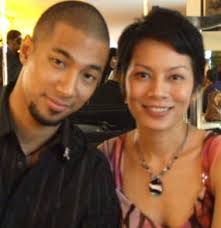 Penyanyi marcell siahaan mengungkap perjalanan spiritualnya semasa hidup. Marcell Digugat Cerai Dewi Lestari