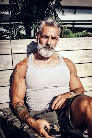 Top 30 good looking actors over 60 years old (by ingrid) 1. The 16 Most Awesome Older Men We Ve Ever Seen