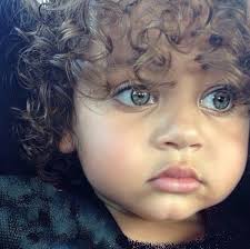 Masum Yuzleri Ve Umut Veren Gulumsemeleri Ile Dunyanin Cocuklar The World S Children With Their Innocent Faces And Promising Smiles Panosundaki Pin