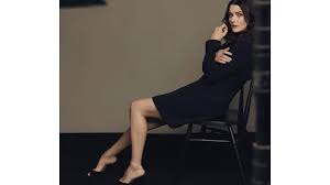 In the film, they say that the two sisters are sterilized. Rachel Weisz Wiki Biography Age Height Husband Movies Net Worth Career Celeb Biography