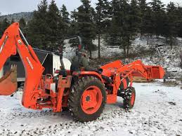 Read on to discover the best sub compact tractor brands and what makes them great. Average Weight Kg Of A Farm Tractor 11 Examples Tractor Addict