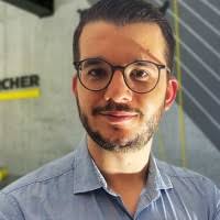 Daniel Reinhard Email & Phone Number