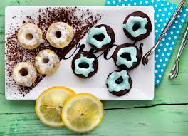 This mini pound cakes recipe is perfect for your mini bundt cake pan or a loaf pan. Recipe For Delicious Vegan Donuts Poppy Seed Lemon And Choco Mint