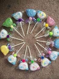 How To Make Baby Shower Washcloth Lollipops Ehow Baby Shower Crafts Washcloth Lollipops Baby Shower Gifts