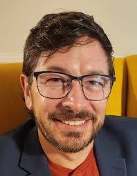 Daniel Cavender's Instagram, Twitter & Facebook