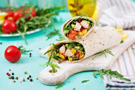 Kreasi resep masakan khas indonesia bagaimana cara membuat salad sayur dan menu praktis sehari hari. Tiga Olahan Salad Wrap Praktis