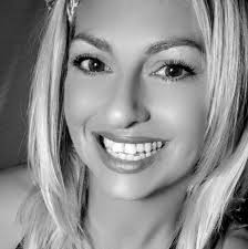 Quote by Dylan Thomas. 🖤